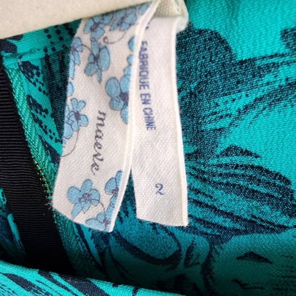 Maeve Anthropologie Loose Fit Mini Dress in Green and Black Floral Print Sz 2 - Picture 5 of 6